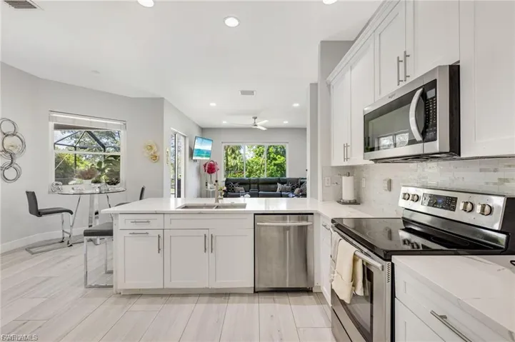 2991 20th Ave Ne, Naples, Florida 34120