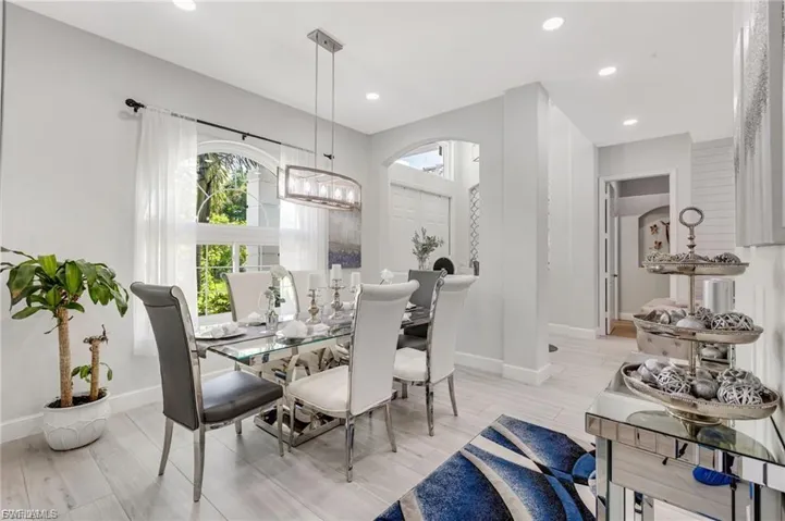 2991 20th Ave Ne, Naples, Florida 34120