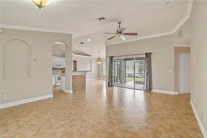 128 Sw 16th Ter, Cape Coral Fl 33991