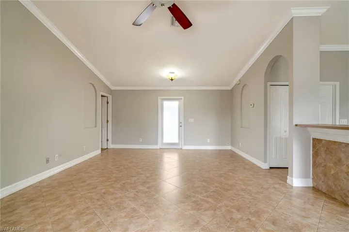 128 Sw 16th Ter, Cape Coral Fl 33991