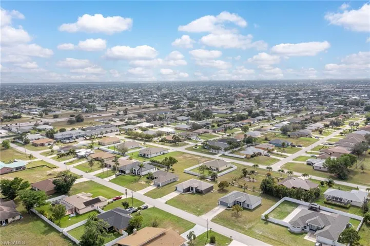128 Sw 16th Ter, Cape Coral Fl 33991