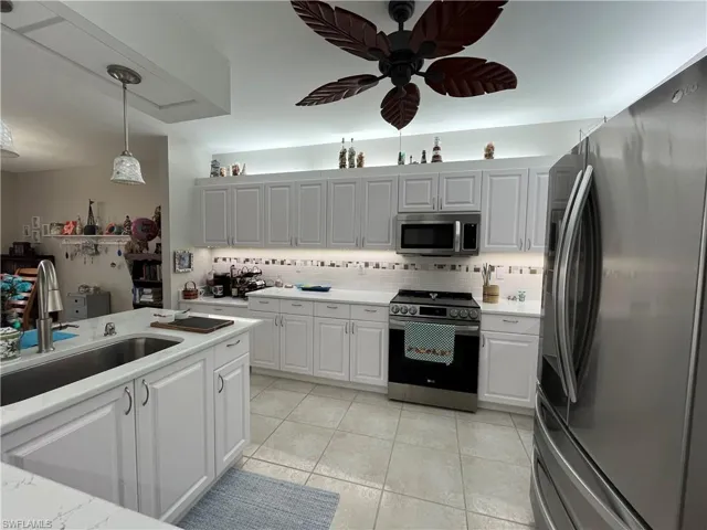 7648 Oleander Gate DR # 101, NAPLES FL 34109