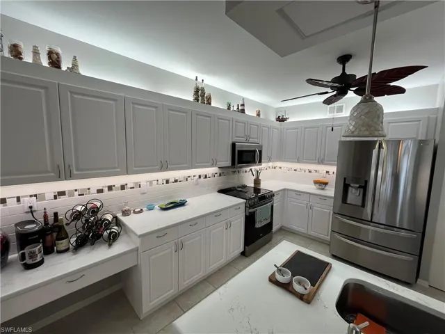 7648 Oleander Gate DR # 101, NAPLES FL 34109