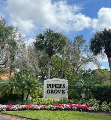 7648 Oleander Gate DR # 101, NAPLES FL 34109