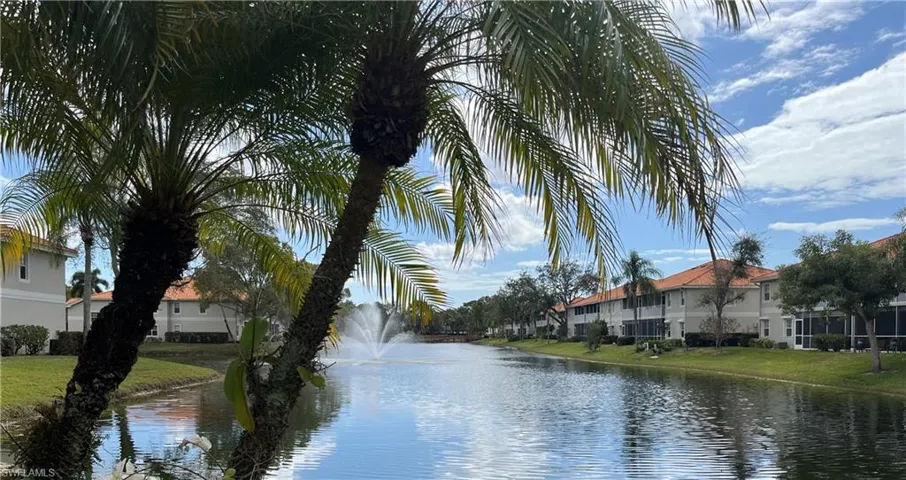 7648 Oleander Gate DR # 101, NAPLES FL 34109