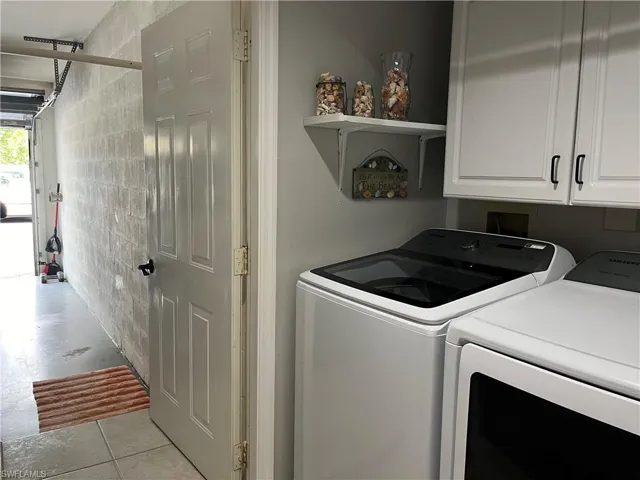 7648 Oleander Gate DR # 101, NAPLES FL 34109