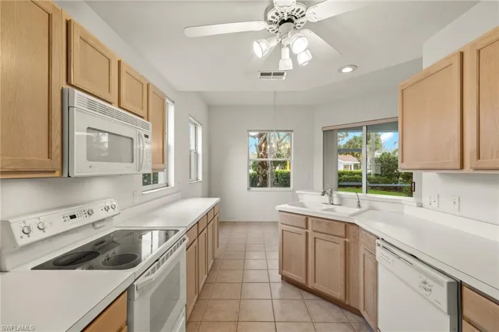 9050  Las Maderas  DR, Bonita Springs, FL 34135