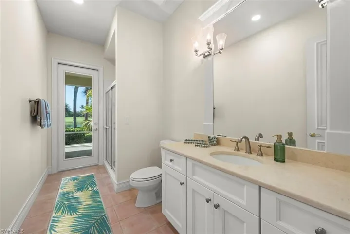 Guest - Cabana Bathroomn
