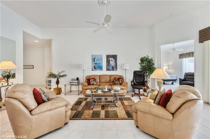 4885  San Pablo  CT, Naples, FL 34109