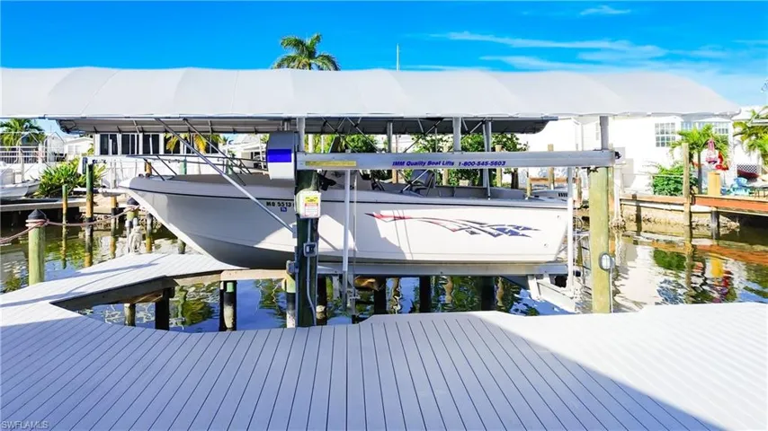 Deck & Boatlift