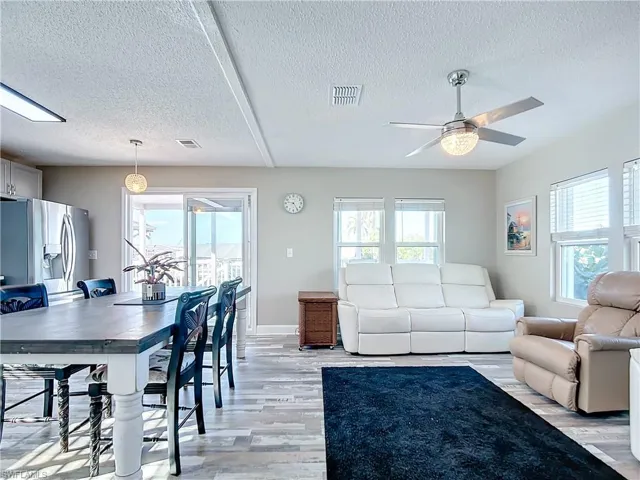 Dining/Living
