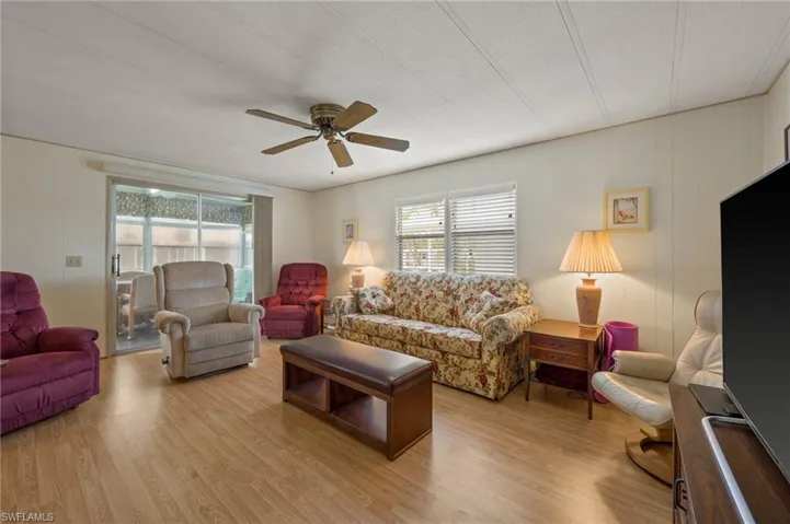 567  Winning  WAY, North Fort Myers, FL 33917
