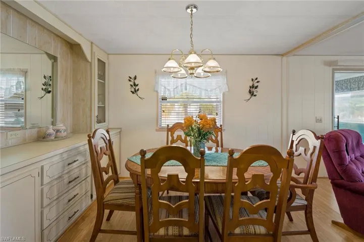 567  Winning  WAY, North Fort Myers, FL 33917