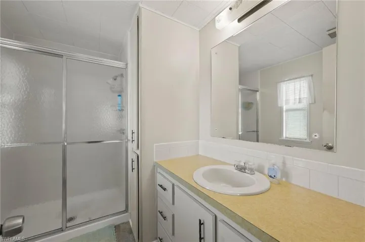 567  Winning  WAY, North Fort Myers, FL 33917
