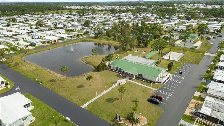 567  Winning  WAY, North Fort Myers, FL 33917
