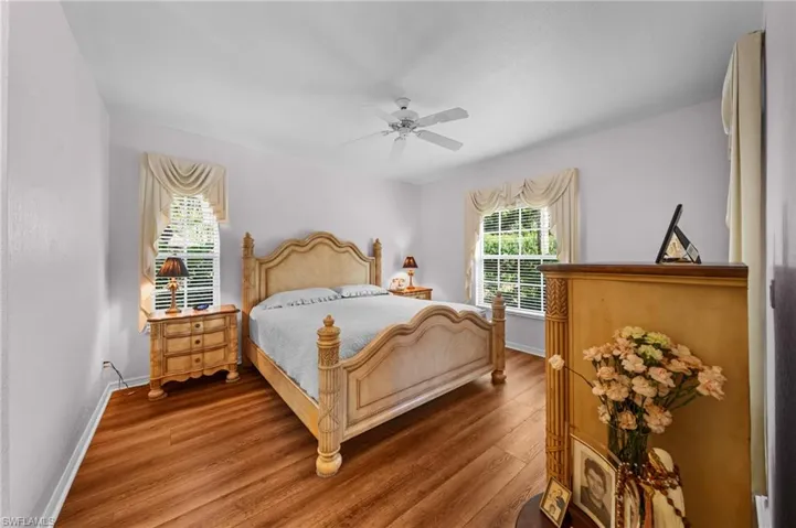 871  Tanbark  DR, Naples, FL 34108