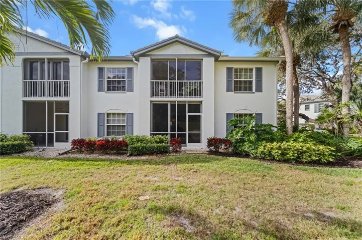 871  Tanbark  DR, Naples, FL 34108