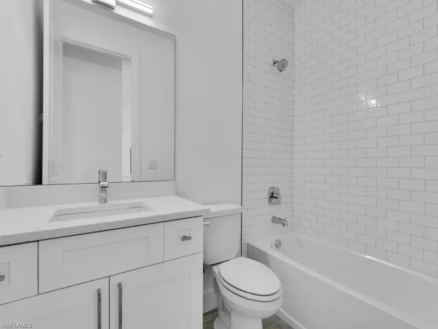 4705 Nw 40th Ave, Cape Coral Fl 33993
