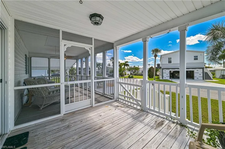 11390 Azalea Ln, Fort Myers Beach, Florida 33931