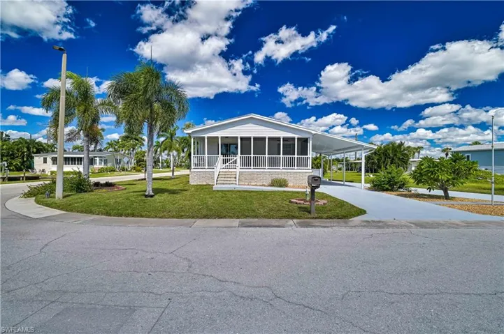 11390 Azalea Ln, Fort Myers Beach, Florida 33931