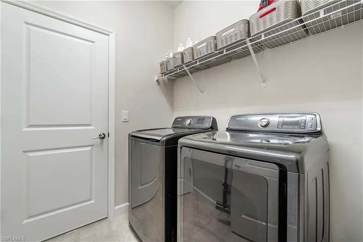 Washer, Dryer Included