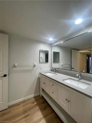 5218 Cedarbend Dr 4, Fort Myers, Florida 33919