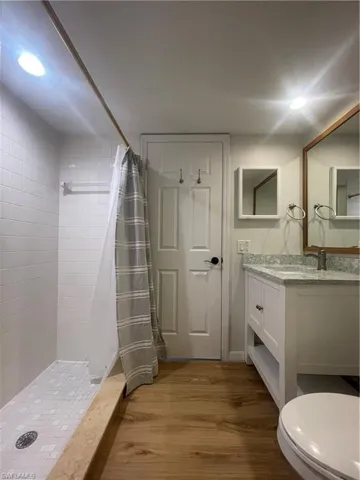 5218 Cedarbend Dr 4, Fort Myers, Florida 33919