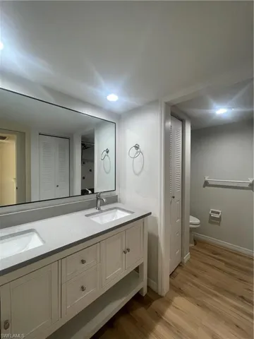 Bathroom serving the two bedrooms