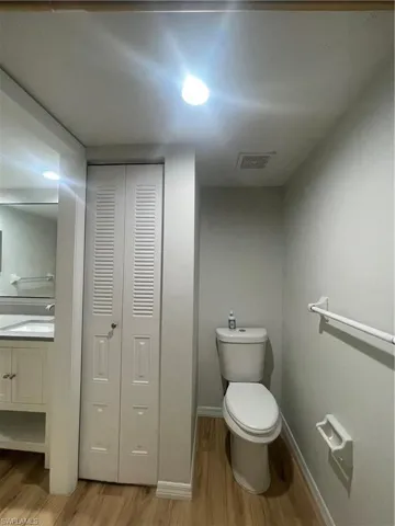 5218 Cedarbend Dr 4, Fort Myers, Florida 33919