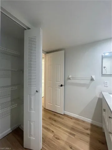 5218  Cedarbend  DR, Fort Myers, FL 33919
