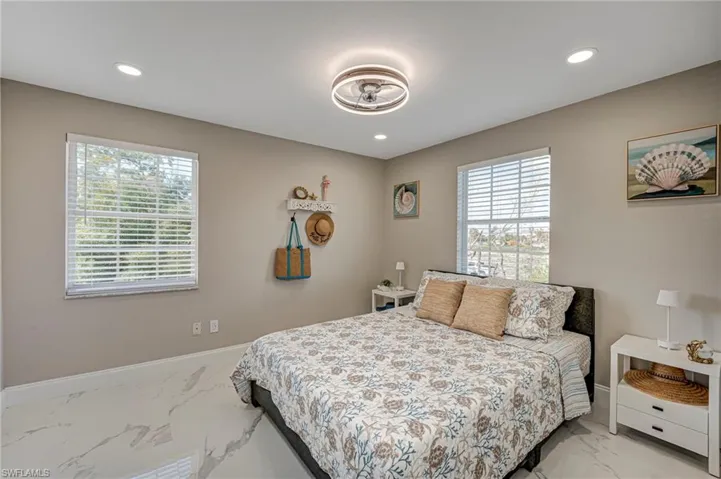 split master from guest bedrooms