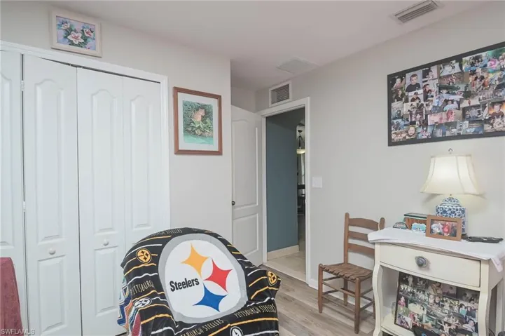 3rd bedroom/ Gameroom
