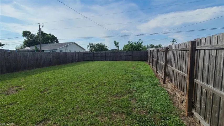 115 Se 12th Ter 115, Cape Coral, Florida 33990