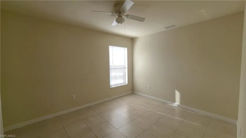 115 Se 12th Ter 115, Cape Coral, Florida 33990
