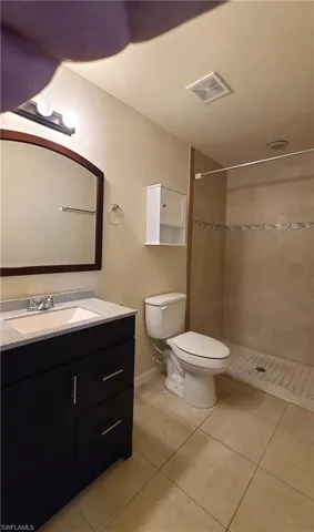 115 Se 12th Ter 115, Cape Coral, Florida 33990