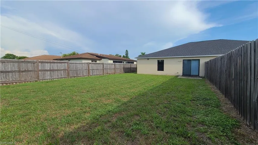 115 Se 12th Ter 115, Cape Coral, Florida 33990
