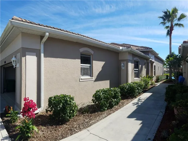 8068 Sanctuary Cir 2, Naples, Florida 34104