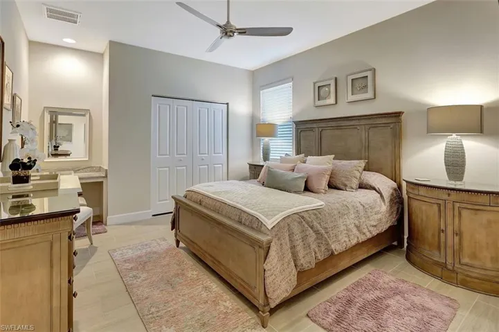 Bedroom 2 w a built-in vanity/desk