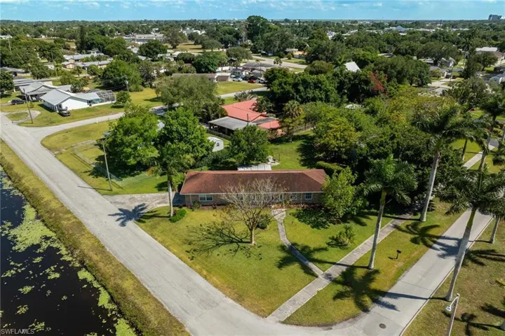 730  Royal Palm  AVE, Clewiston, FL 33440