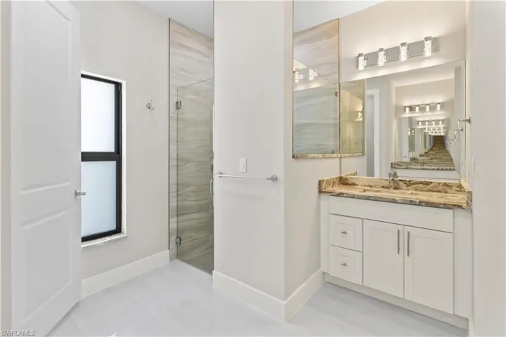 2508 Sw 32nd St, Cape Coral, Florida 33914