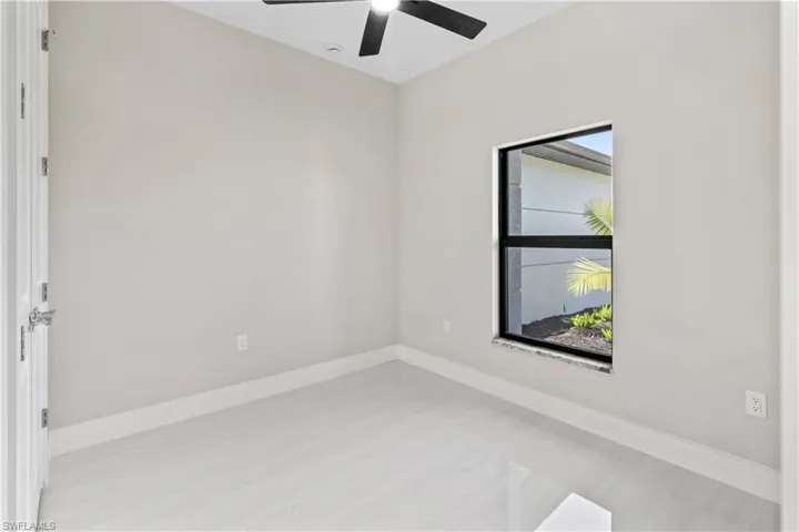 2508 Sw 32nd St, Cape Coral, Florida 33914