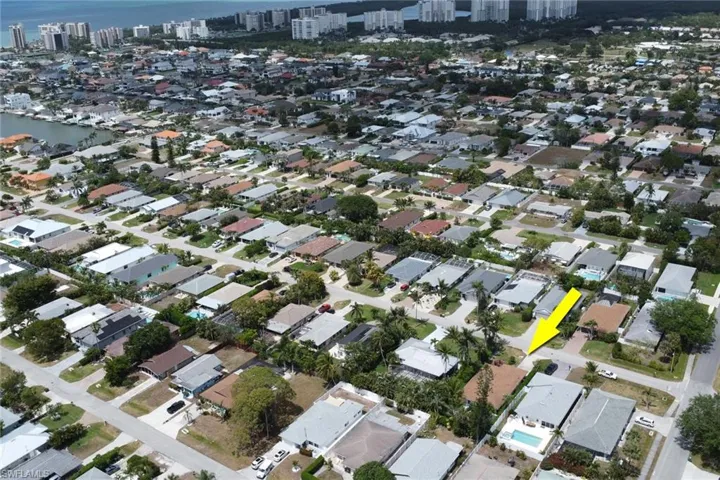 590  104th N AVE, Naples, FL 34108