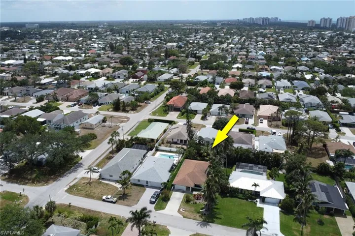 590  104th N AVE, Naples, FL 34108