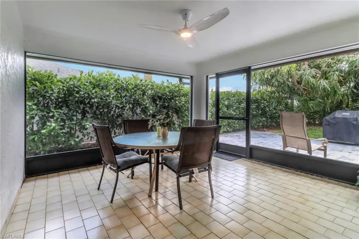 590  104th N AVE, Naples, FL 34108