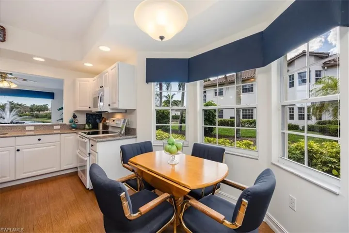 8208 Saratoga Dr # 202, Naples Fl 34113