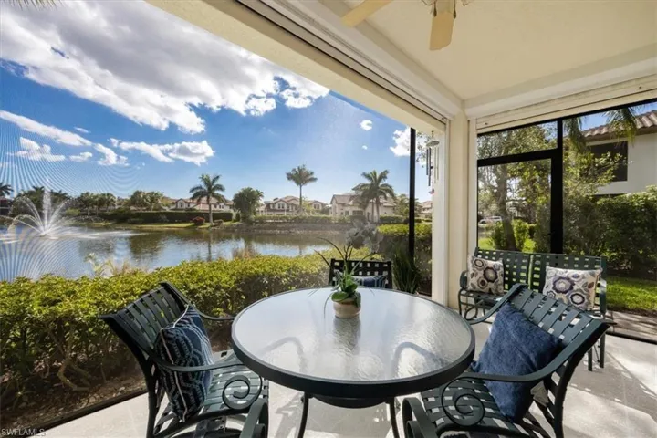 8208 Saratoga Dr # 202, Naples Fl 34113
