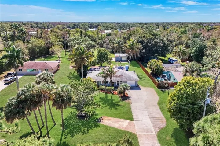 Long and wide driveway offering ample parking