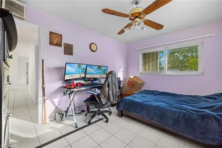 300  Jersey W RD, Lehigh Acres, FL 33936