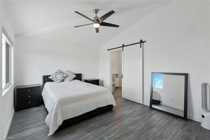 upper level primary bedroom