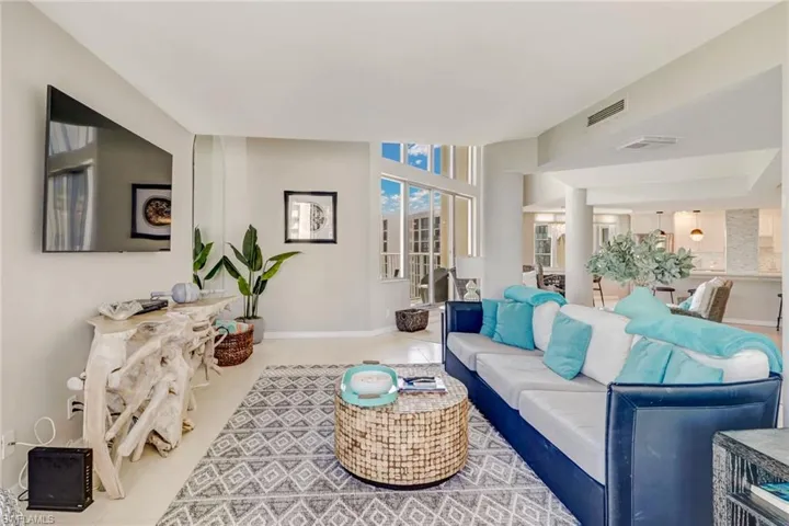 4041 Gulf Shore Blvd N 1109, Naples, Florida 34103